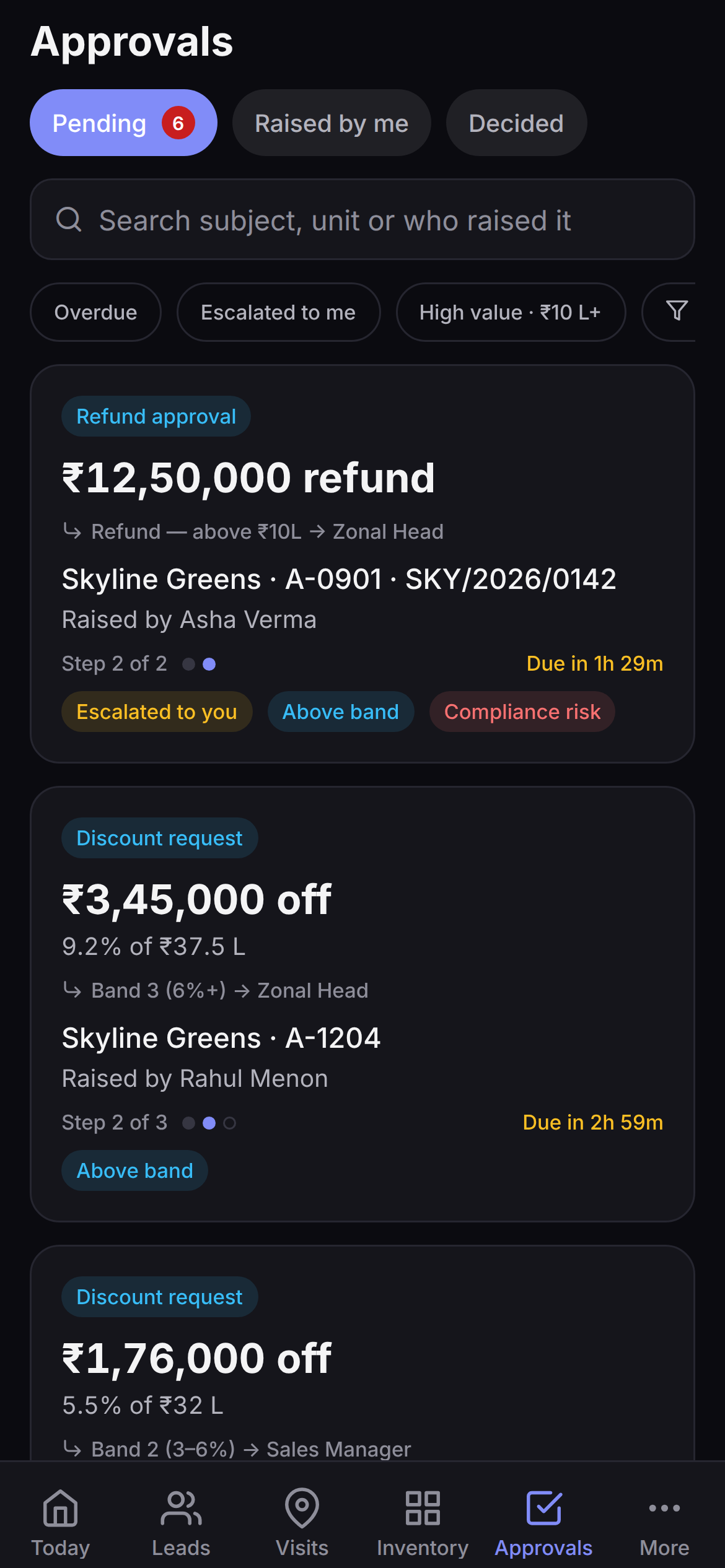 Saudaflow's approvals queue on Android, showing a refund approval and two discount requests with their approval chain, step and time remaining, above the app's six tabs.