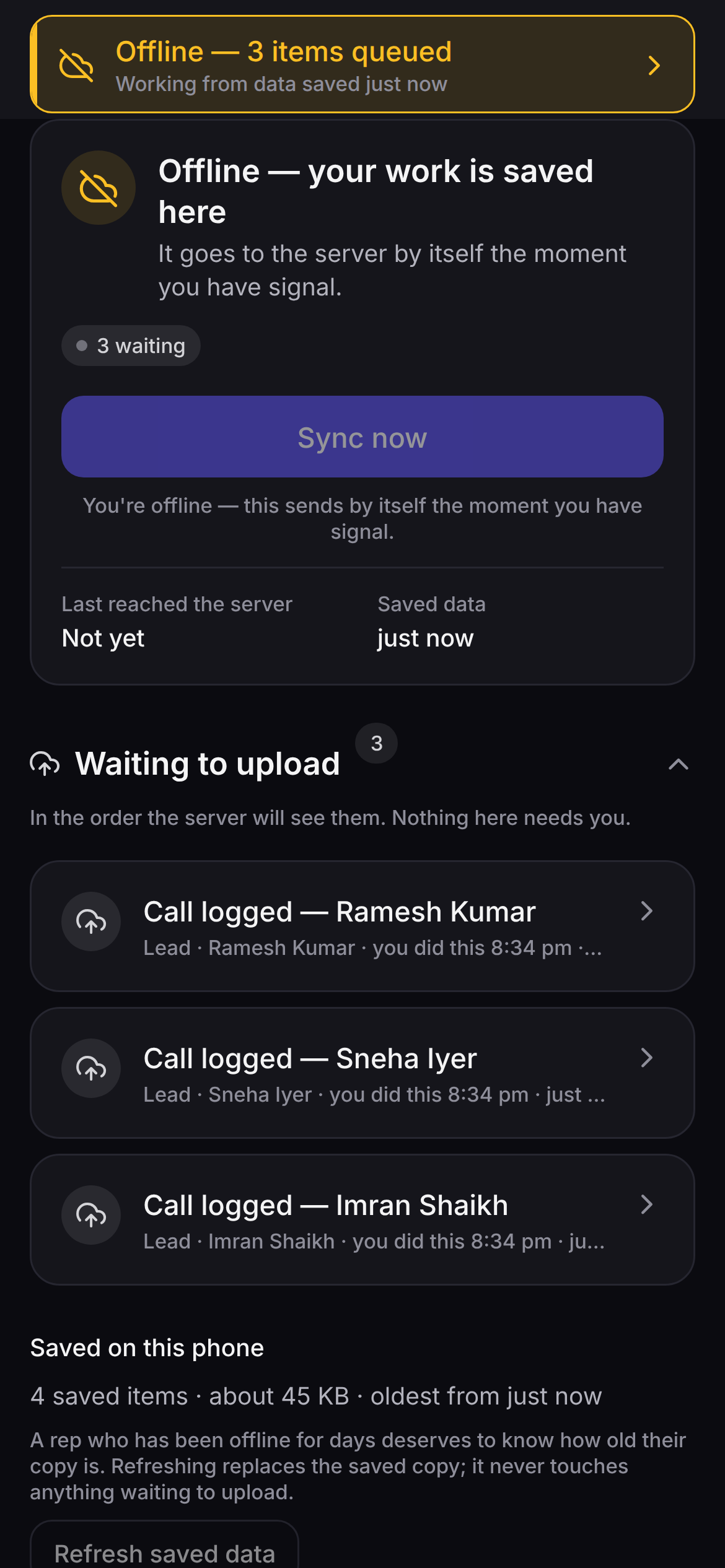 Saudaflow's sync screen on Android while offline, listing three call logs waiting to upload by name and the size of what is saved on the phone.